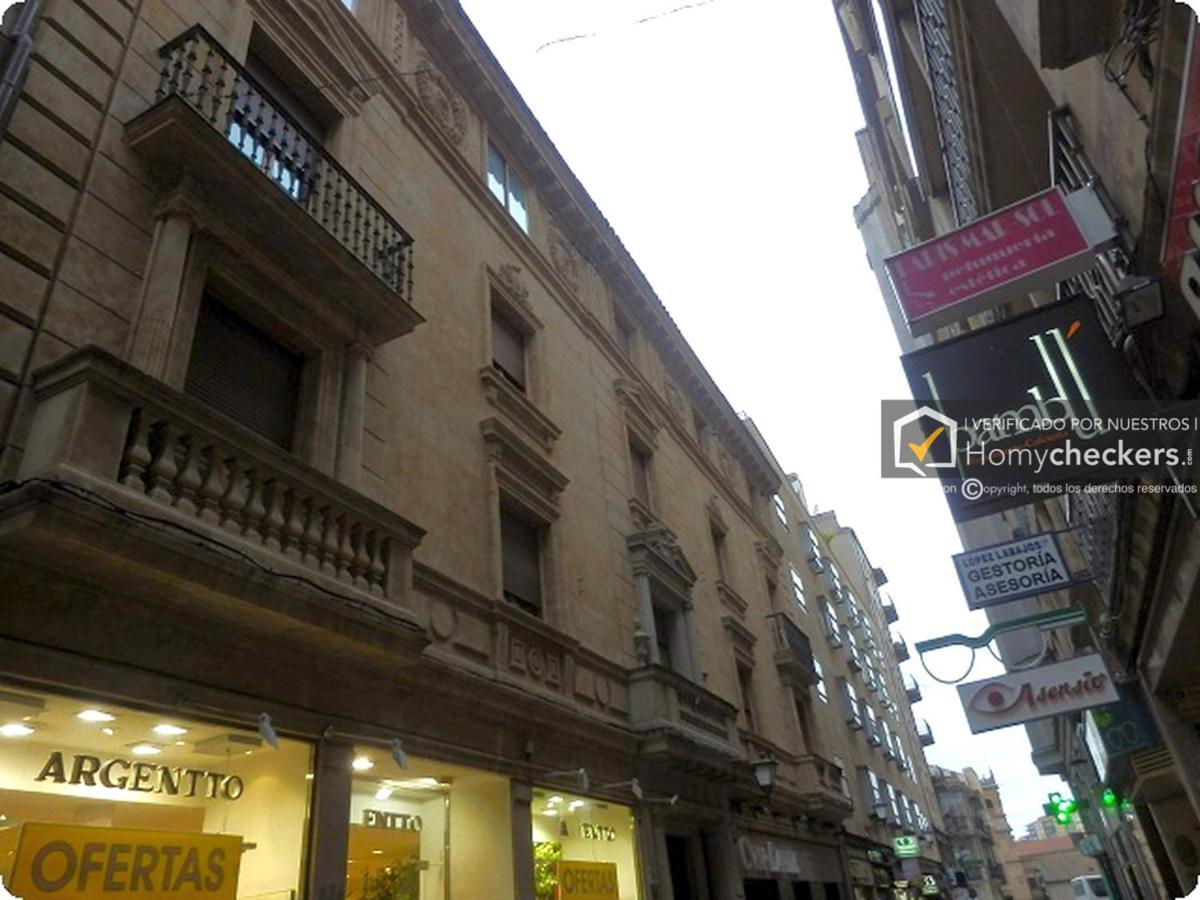 Homyat Prior Isidros, Plaza Mayor Salamanca Eksteriør bilde